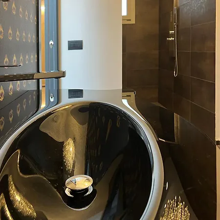 Altana House Tortellinosuite Apartamento Módena